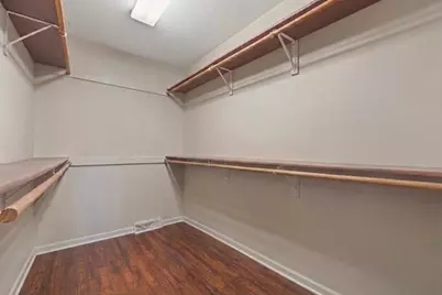 W232N6140  Teakwood Ct, Sussex, WI 53089 - Photo 12