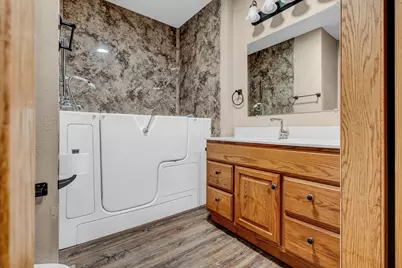 3066  Linden Dr, La Crosse, WI 54601 - Photo 34