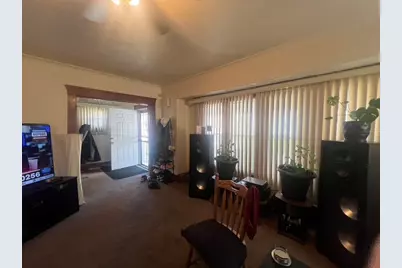 2875 N 25th St, Milwaukee, WI 53206 - Photo 8