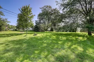 9006 W Cheyenne Ct, Milwaukee, WI 53224 - Photo 20