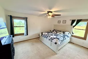 W146N10907 Heritage Pkwy, Germantown, WI 53022 - Photo 26