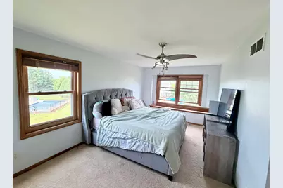 W146N10907  Heritage Pkwy, Germantown, WI 53022 - Photo 22