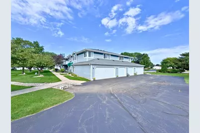 6731  Mariner Dr #E-6, Racine, WI 53406 - Photo 1