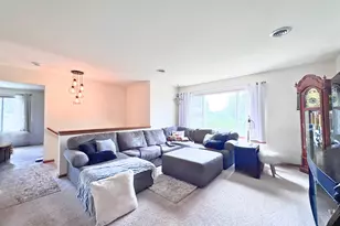 6731 Mariner Dr, Racine, WI 53406 - Photo 6