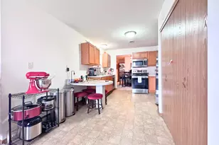 6731 Mariner Dr, Racine, WI 53406 - Photo 12