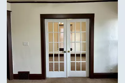 1822 E Thomas Ave #1824, Milwaukee, WI 53211 - Photo 6