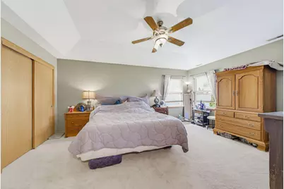 5730  Eagle Point Dr, Racine, WI 53406 - Photo 22