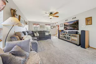 5730 Eagle Point Dr, Racine, WI 53406 - Photo 8