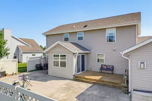 5730 Eagle Point Dr, Racine, WI 53406 - Photo 44