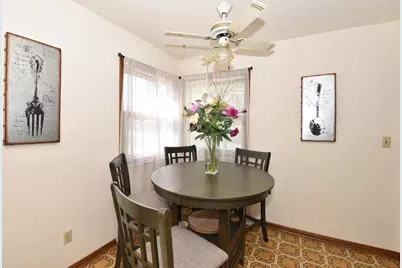 4276 S 14th St, Milwaukee, WI 53221 - Photo 18