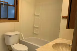 915 W National Ave, Milwaukee, WI 53204 - Photo 4