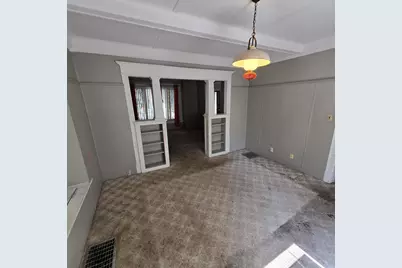 2833 S Wentworth Ave, Milwaukee, WI 53207 - Photo 6