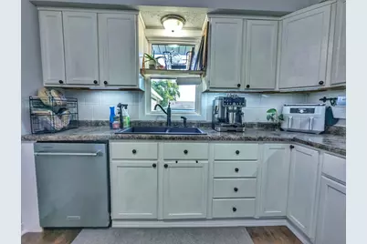 5703  51st Ave, Kenosha, WI 53144 - Photo 44