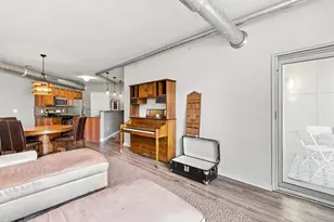 1541 N Jefferson St, Milwaukee, WI 53202 - Photo 8