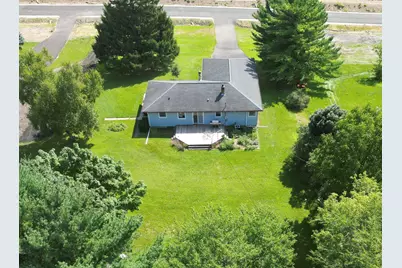 W224S9189  Leo Ln, Big Bend, WI 53103 - Photo 4