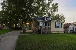1512 Virginia St, Racine, WI 53405 - Photo 1