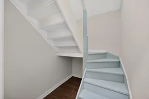 2420 N 35th St, Milwaukee, WI 53210 - Photo 12