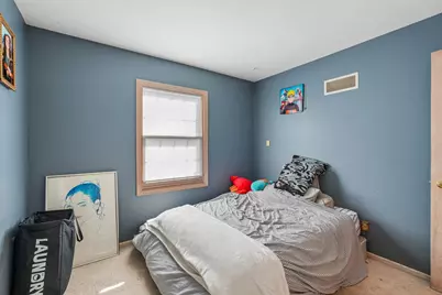 2135  Michelle Dr, Brookfield, WI 53045 - Photo 36