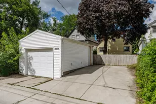1722 S 76th St, West Allis, WI 53214 - Photo 20