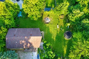 N1492 Clover Rd, Bloomfield, WI 53147 - Photo 10
