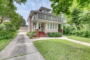 2013 E Wood Pl, Shorewood, WI 53211 - Photo 38