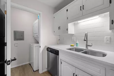 1751  Eldorado Dr #16, Bellevue, WI 54302 - Photo 6