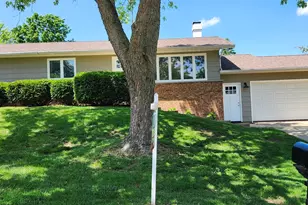 1707 Miller Rd, Lake Geneva, WI 53147 - Photo 2