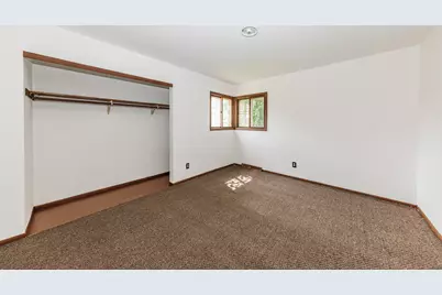 9017 W Hampton Ave #9019, Milwaukee, WI 53225 - Photo 16