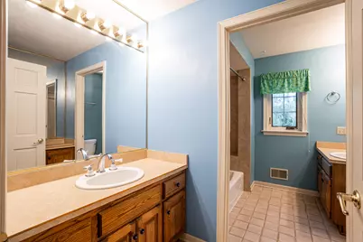 11723 N Bridgewater Dr, Mequon, WI 53092 - Photo 40