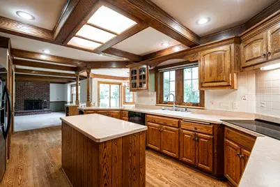 11723 N Bridgewater Dr, Mequon, WI 53092 - Photo 24