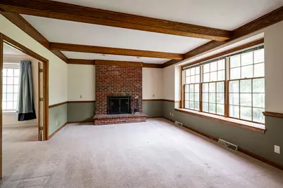 11723 N Bridgewater Dr, Mequon, WI 53092 - Photo 16