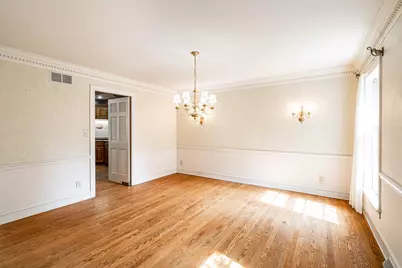 11723 N Bridgewater Dr, Mequon, WI 53092 - Photo 8