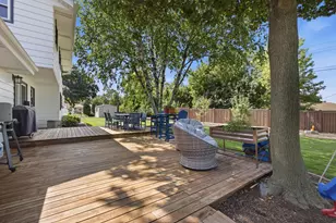 1930 Sunnyside Dr, Waukesha, WI 53186 - Photo 44