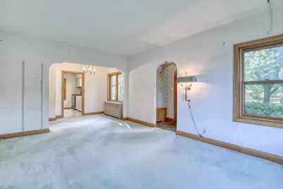 5800 W Howard Ave, Milwaukee, WI 53220 - Photo 4