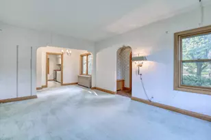 5800 W Howard Ave, Milwaukee, WI 53220 - Photo 4