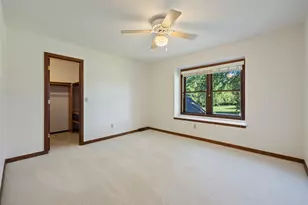 7123 W Lantern Ln, Mequon, WI 53092 - Photo 28