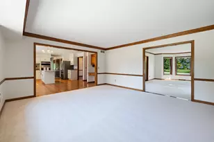 7123 W Lantern Ln, Mequon, WI 53092 - Photo 16