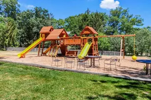 348 Co Rd B, Fontana, WI 53125 - Photo 40