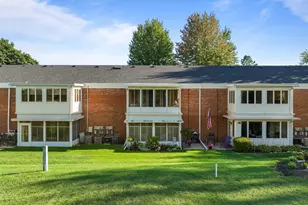 348 Co Rd B, Fontana, WI 53125 - Photo 24