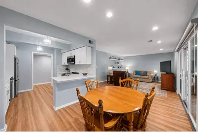 348  County Road B - #3, Fontana, WI 53125 - Photo 6