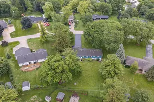 334 Maple Way, Waukesha, WI 53188 - Photo 50