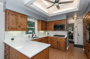 334 Maple Way, Waukesha, WI 53188 - Photo 16