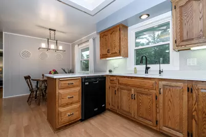 334  Maple Way, Waukesha, WI 53188 - Photo 18