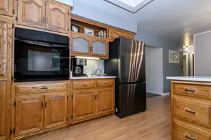 334 Maple Way, Waukesha, WI 53188 - Photo 20