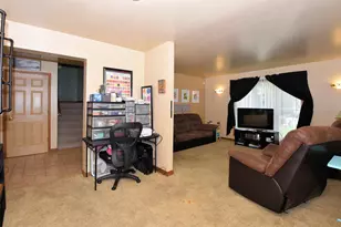 12132 223rd Ave, Salem Lakes, WI 53104 - Photo 18