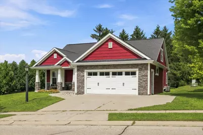 2748  Gateway Ave, Hartford, WI 53027 - Photo 36