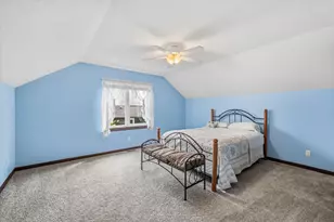 2748 Gateway Ave, Hartford, WI 53027 - Photo 18