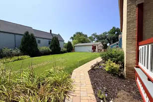 1849 N 1st St, Milwaukee, WI 53212 - Photo 52