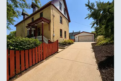 1849 N 1st St, Milwaukee, WI 53212 - Photo 48