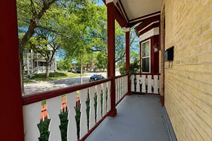 1849 N 1st St, Milwaukee, WI 53212 - Photo 44